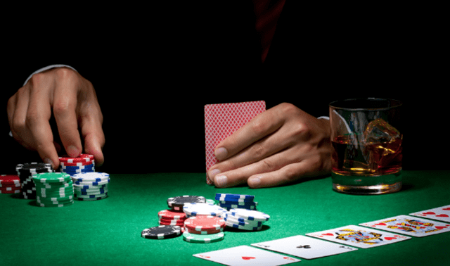 Những sai lầm không đáng có khi chơi game Poker
