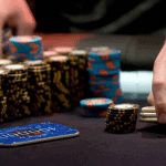 Cách qua mặt đối thủ Poker với 3 chiêu trò đơn giản