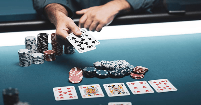Cách tiếp cận Poker online để thành công