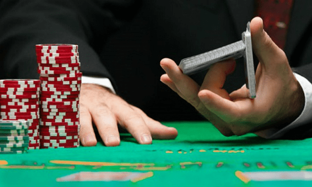 Làm quen với game bài Blackjack ông hoàng của các trò chơi casino năm 2022