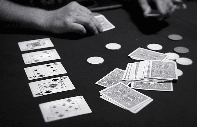 Game Poker – xi to la gi? Cach choi bo mon nay chi tiet nhat