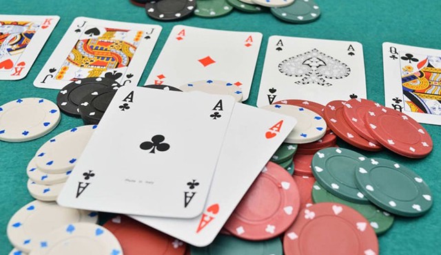 3 bí quyết chơi Poker hiệu quả đảm bảo bạn sẽ kiếm được tiền từ đối thủ