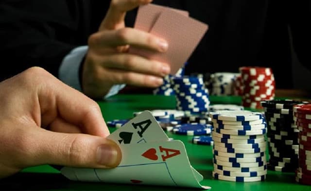 Không nên mắc phải những sai lầm này khi chơi Poker để luôn nắm giữ cơ hội thắng cao